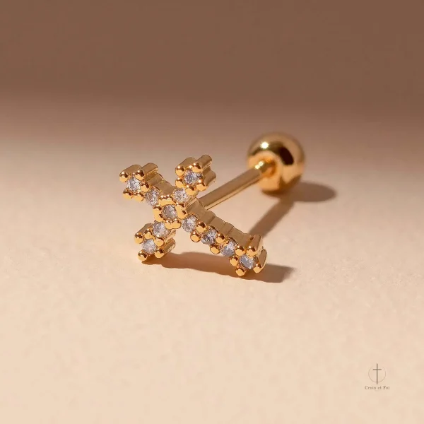 Bijoux croix simple, facile à porter au quotidien