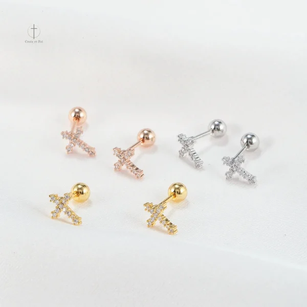 Design épuré de piercing croisé pour toutes occasions